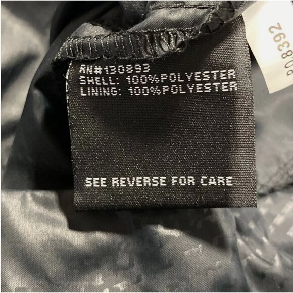 New Balance Men's Black Jacket Size S NWT - Picture 5 of 8